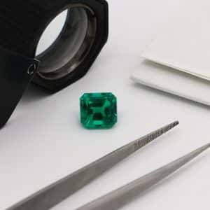 Emeralds: Your Custom-Made Engagement Ring